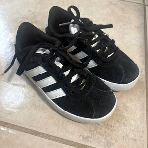 Adidas Kids VL Court 3.0 sneakers in black and white Black and White Sneakers